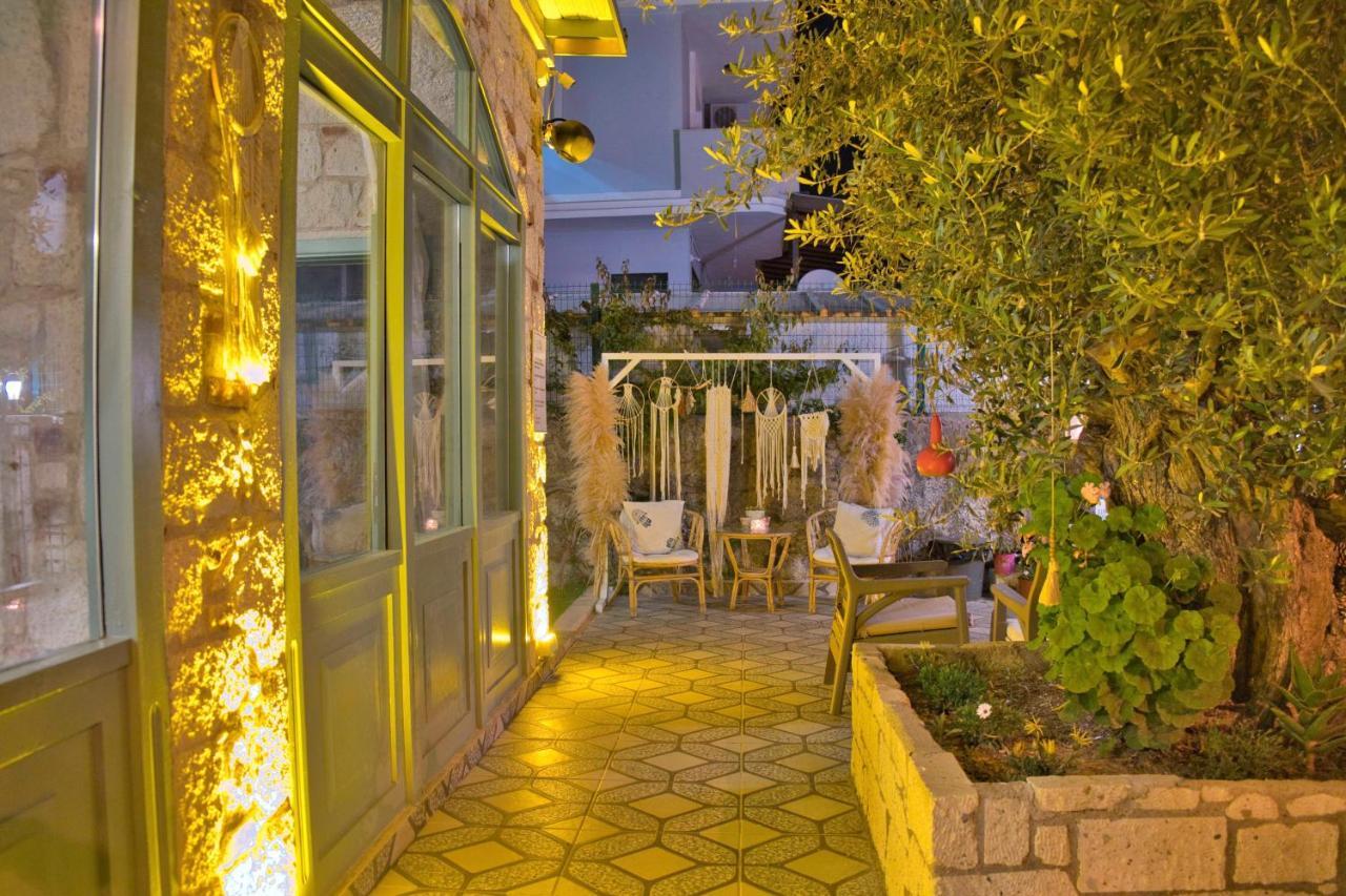Elda Alacati Boutique Hotel מראה חיצוני תמונה